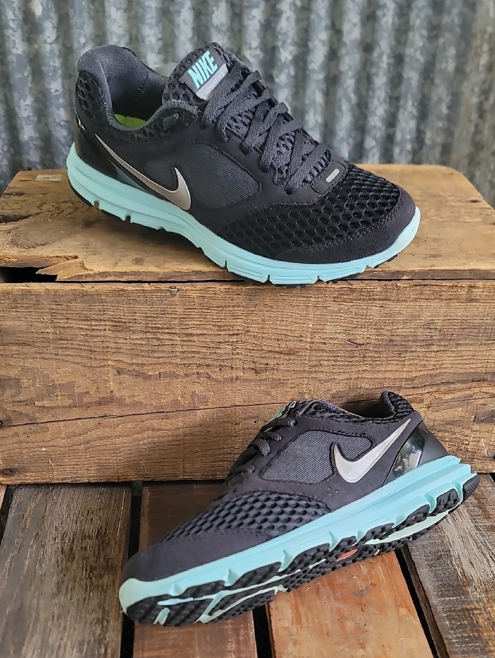 Nike LunarFly 2 "Black/Light Blue" Wmns 6 Ships Today - Picture 2 of 10
